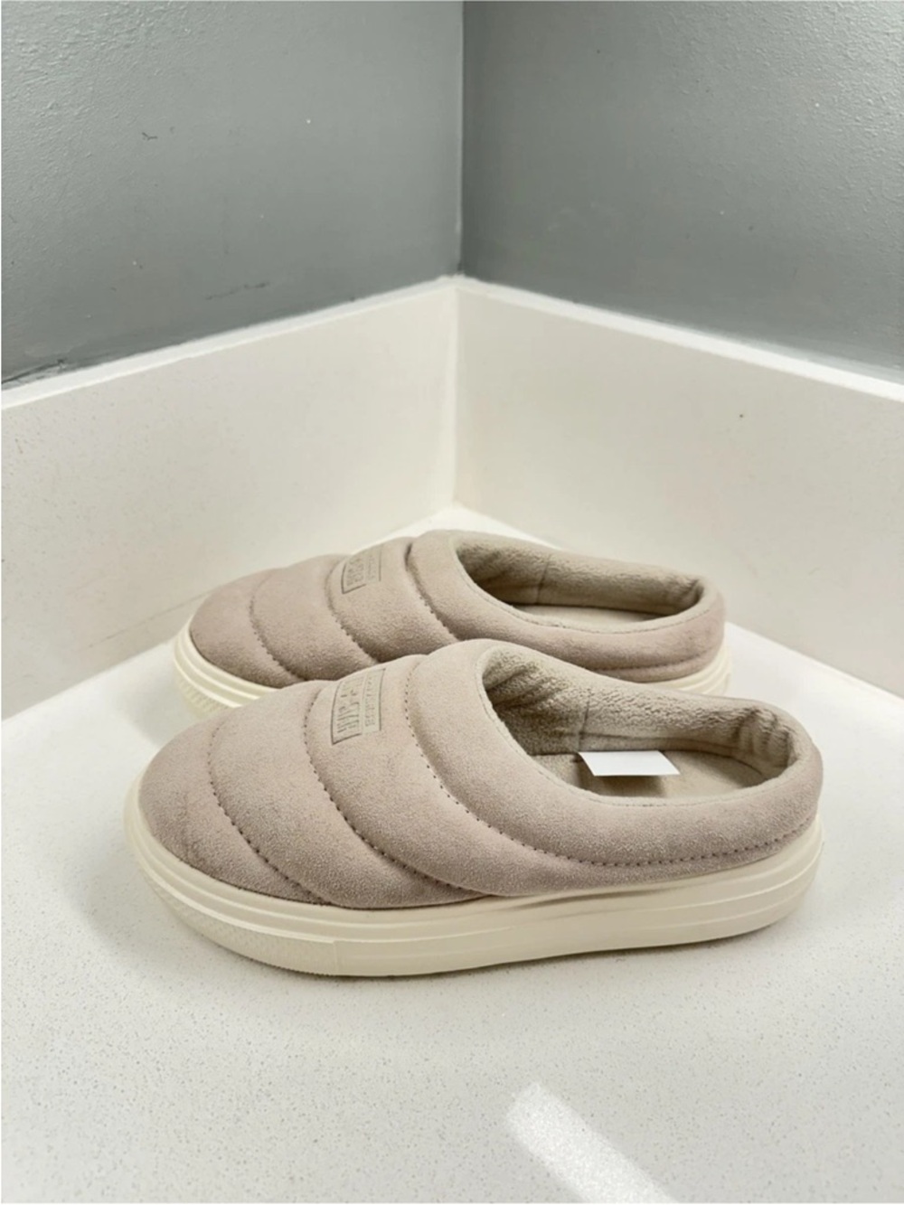 Converse All Star Slip On Platform Beige Women Size 7 Shoes
